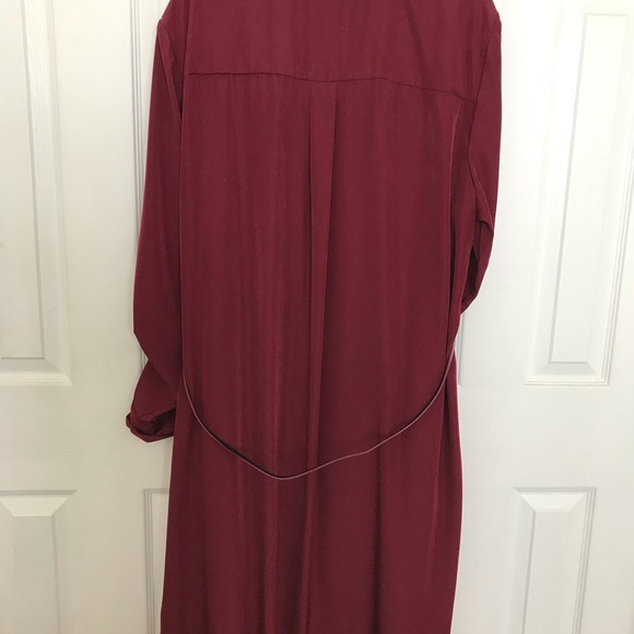 Dress - Picture 4 of 4